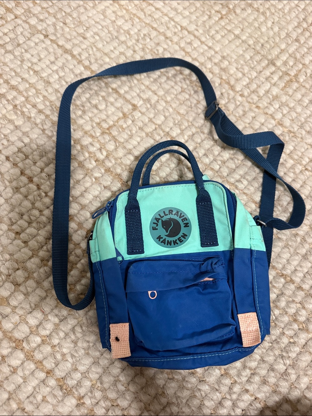 Fjaraven Kånken Mini Crossbody Bag - Teal & Navy